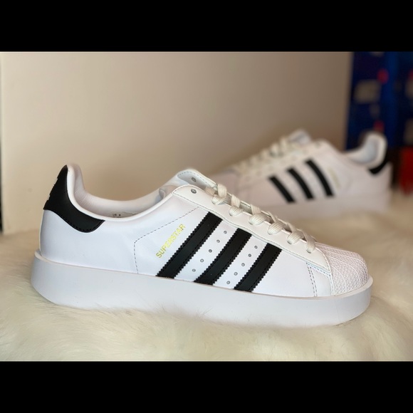 {keywor d} adidas scarpe supersar bold